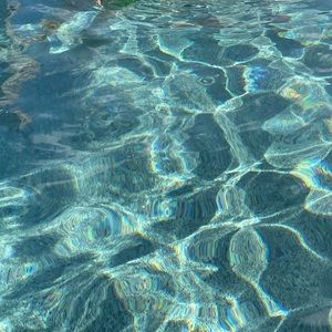 Meet your Posher, Desiree